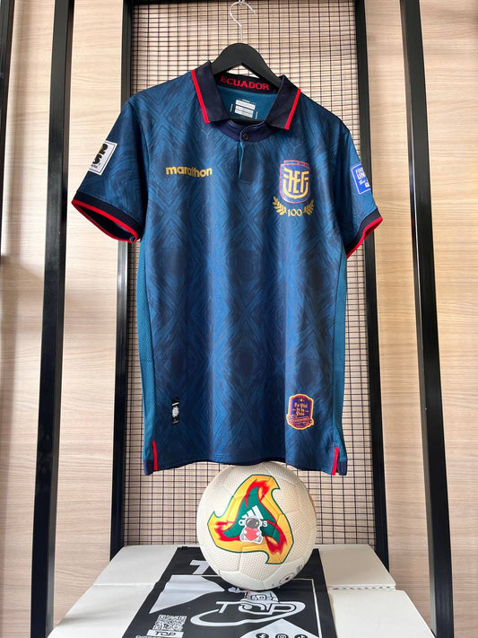 Ecuador Azul 100 años